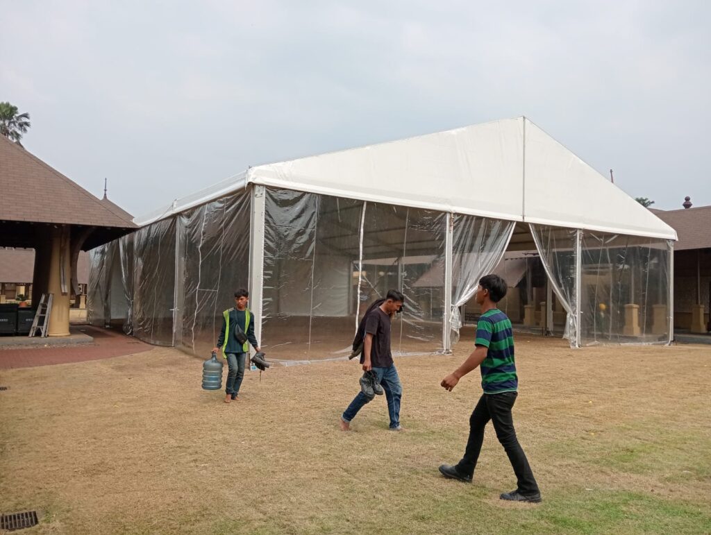 sewa tenda roder transparan